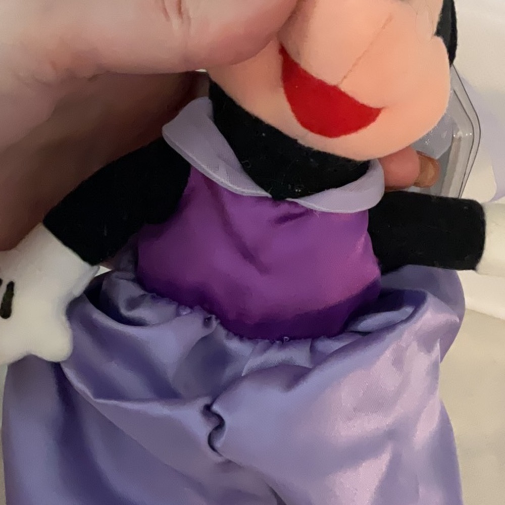 Sale! Disney Store Princess Minnie Mouse Bean Bag Plush, 9” Tall, Original Tag - Picture 5 of 10